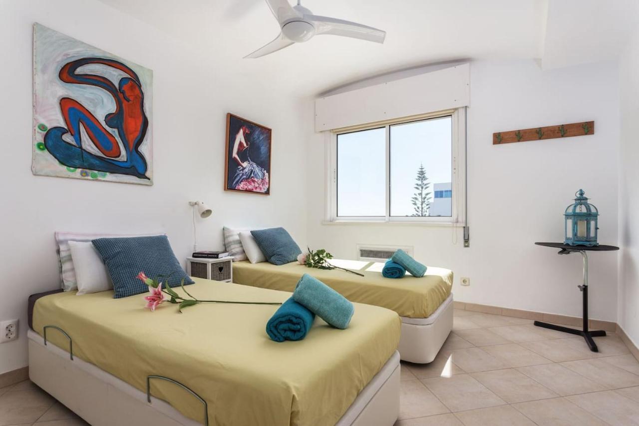 Marina Penthouse Faro Center Appartamento Esterno foto